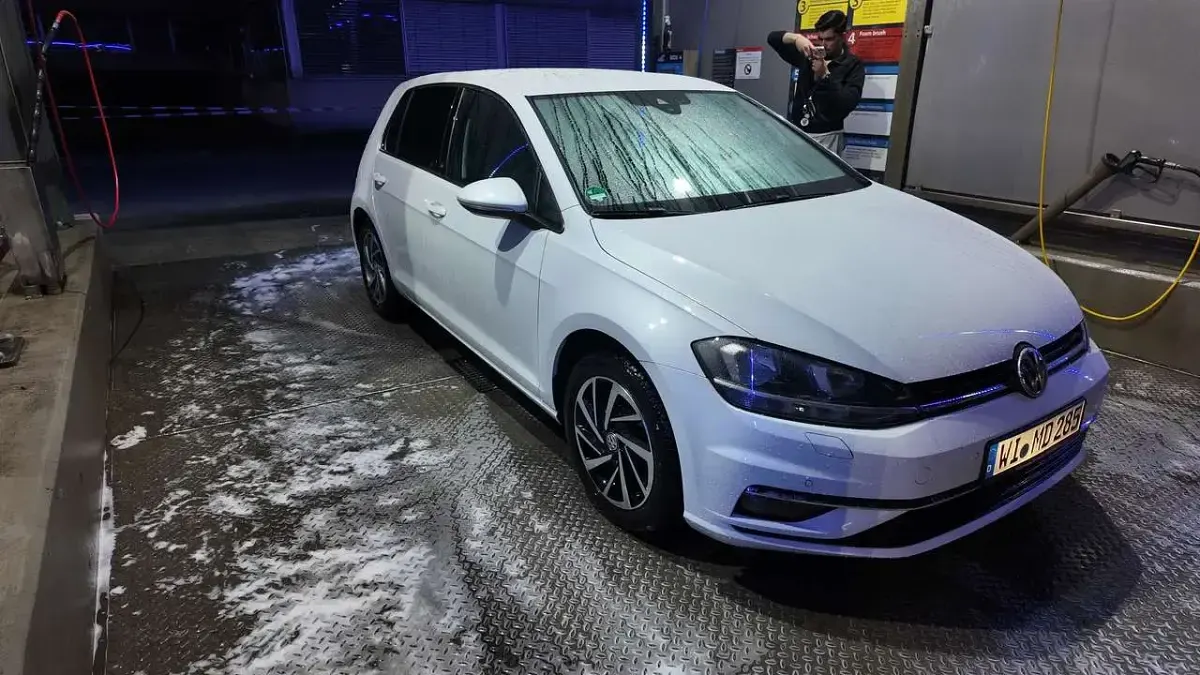 Gebraucht VW Golf VII Sound 150 PS (110 kW) 2018 Weiß Kleinwagen