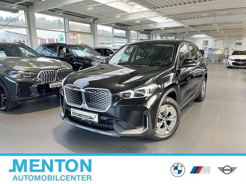 Gebraucht BMW iX1 Performance 230 kW (313 PS) 2023 Schwarz SUV