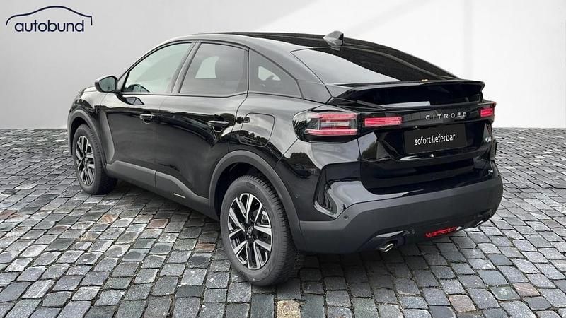 Neu Citroën C4 131 PS (96 kW) 2025 Schwarz SUV