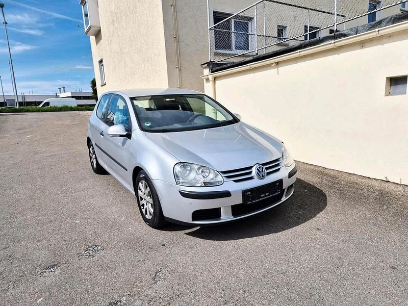 Gebraucht VW Golf IV 102 PS (75 kW) 2005 Grau Limousine