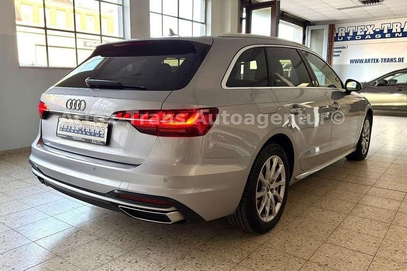 Gebraucht Audi A4 Advanced 136 PS (100 kW) 2020 Silber Limousine