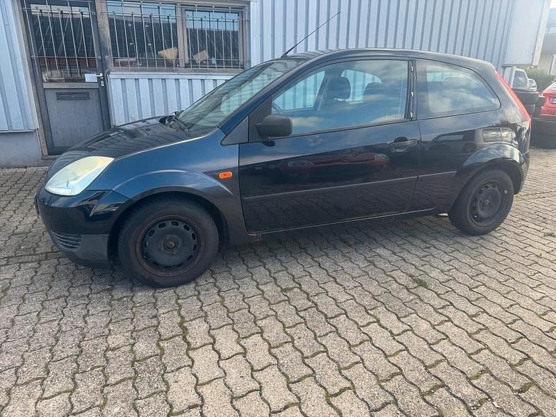 Gebraucht Ford Fiesta 69 PS (50 kW) 2003 Blau Kleinwagen
