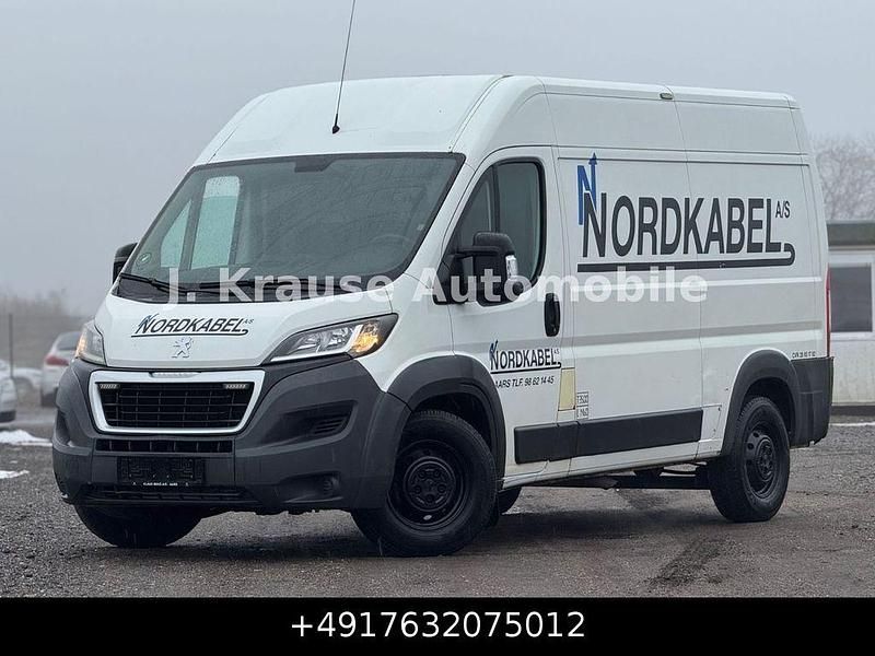 Gebraucht Peugeot Boxer 150 PS (110 kW) 2015 Weiß Van