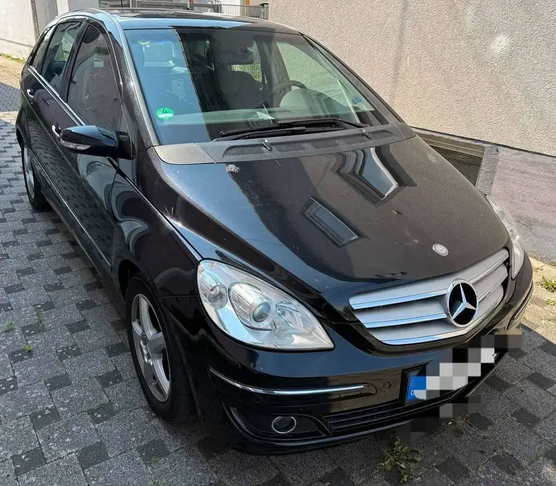 Gebraucht Mercedes B200 193 PS (141 kW) 2008 Schwarz Van / Kleinbus