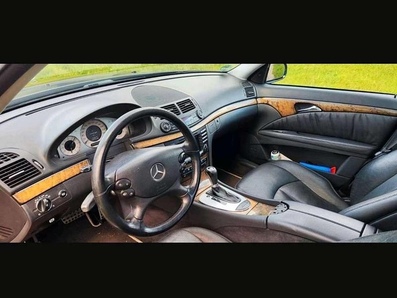Gebraucht 2006 Mercedes E350 Limousine | 7.200 € (Fairer Preis) - Bild 1/4