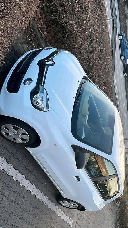 Gebraucht Renault Twingo 51 PS (37 kW) 2016 Weiß Kleinwagen