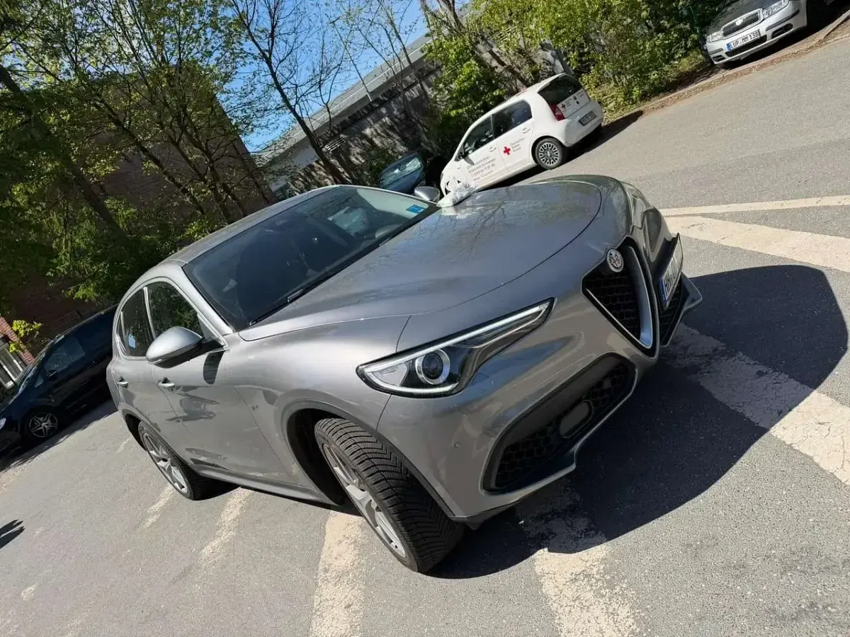 Gebraucht Alfa Romeo Stelvio 280 PS (205 kW) 2017 SUV