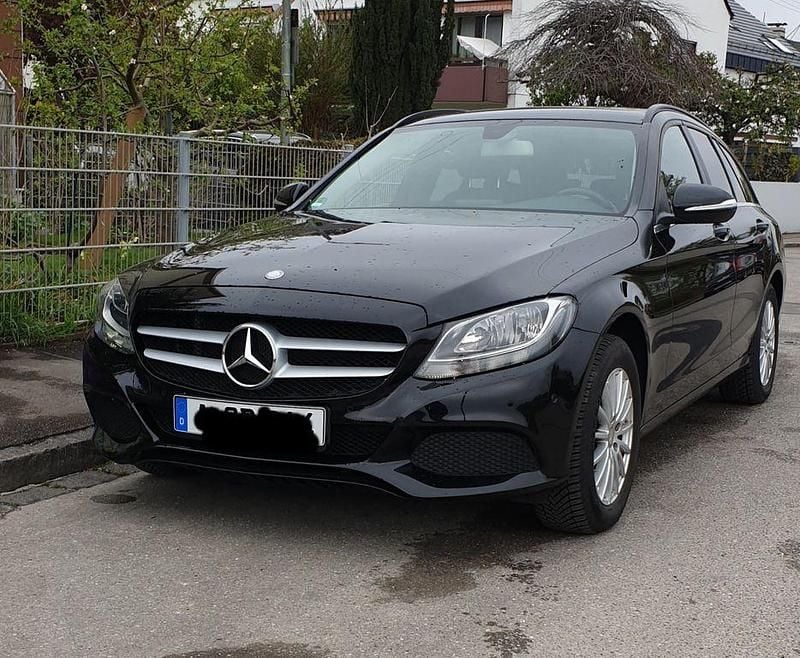 Gebraucht Mercedes C200 136 PS (100 kW) 2015 Schwarz Limousine