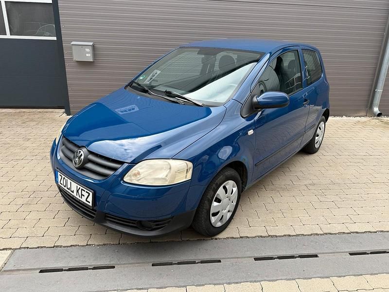 Blau Gebraucht 2006 VW Fox Kleinwagen | 290 € (Guter Preis) - Bild 1/4