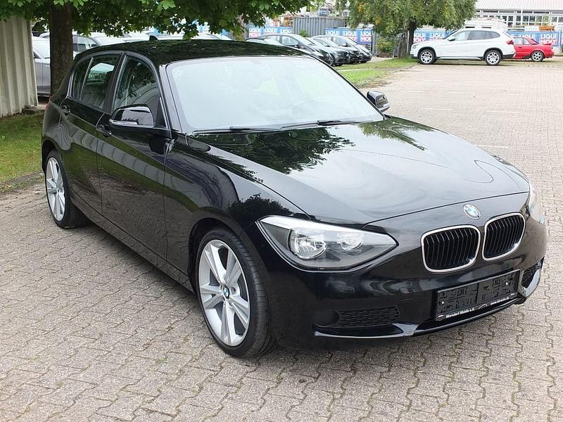 Gebraucht BMW 114 102 PS (75 kW) 2012 Schwarz Kleinwagen