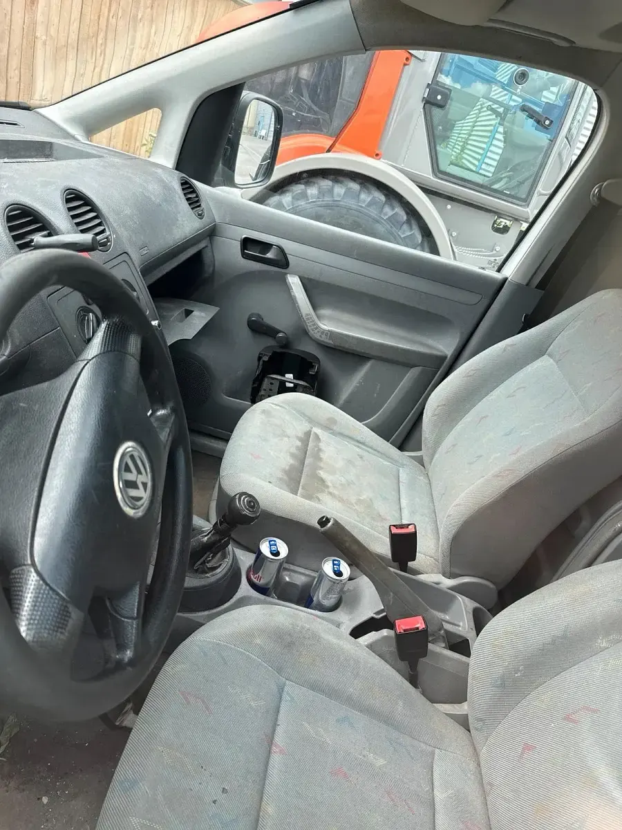 Gebraucht VW Caddy 69 PS (50 kW) 2004 Weiß Van / Kleinbus