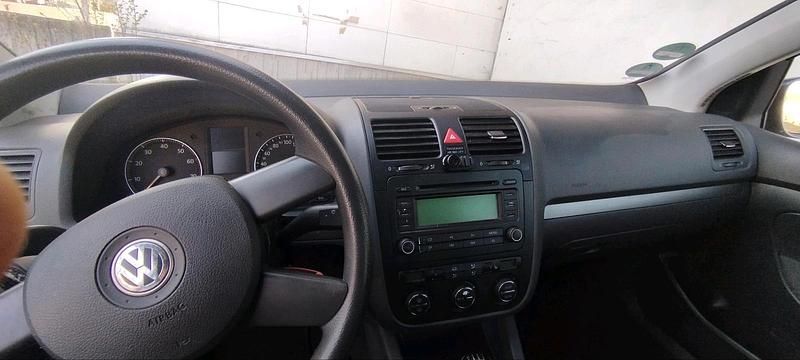 Gebraucht VW Golf V 75 PS (55 kW) 2004 Blau Kleinwagen