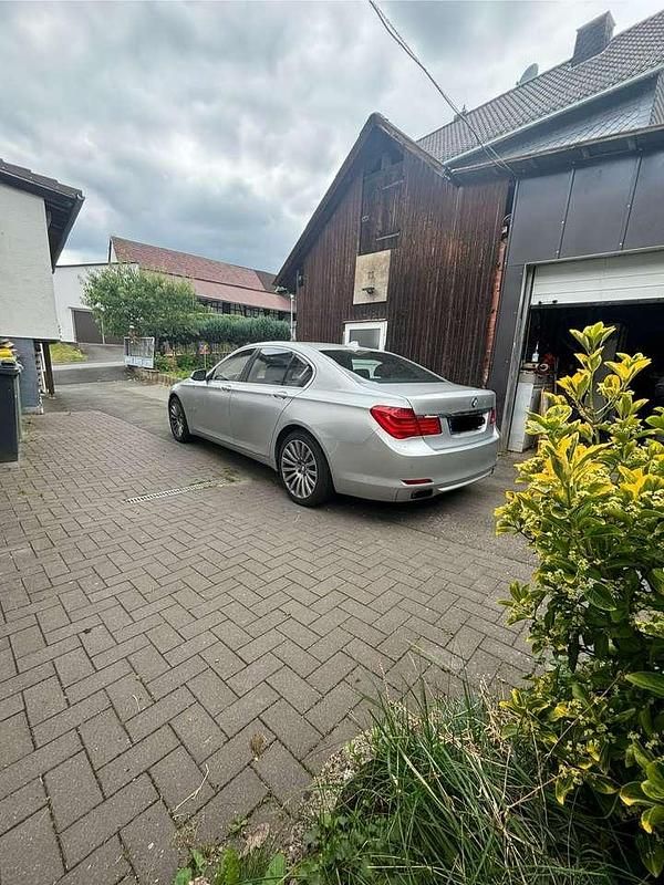Gebraucht BMW ActiveHybrid 7 449 PS (330 kW) 2012 Limousine
