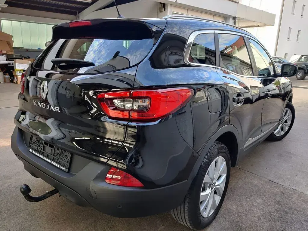 Gebraucht Renault Kadjar LIMITED Deluxe 131 PS (96 kW) 2018 Schwarz SUV