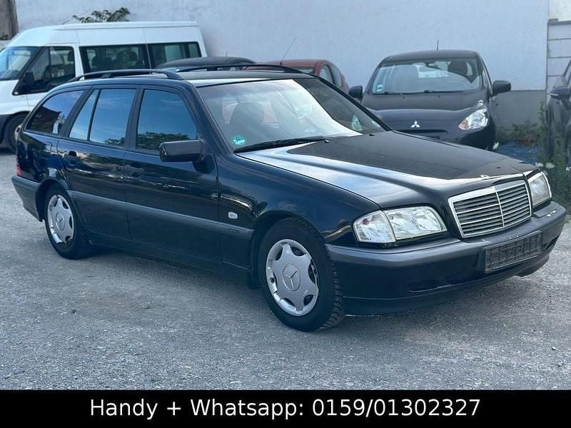 Schwarz Gebraucht 1998 Mercedes C240 Kombi | 1.250 € (Guter Preis) - Bild 1/4