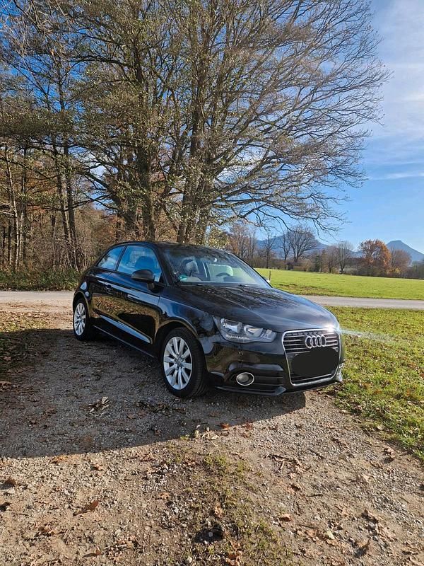 Schwarz Gebraucht 2013 Audi A1 Attraction Kleinwagen | 4.999 € (Guter Preis) - Bild 1/4