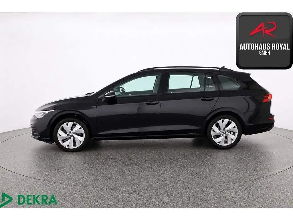 Gebraucht VW Golf VIII 150 PS (110 kW) 2023 Schwarz (metallic) Kombi