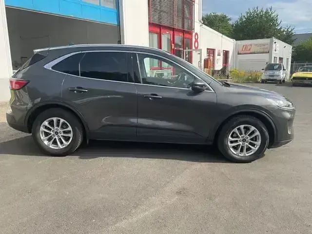 Gebraucht Ford Kuga Titanium 176 PS (129 kW) 2020 Magnetic SUV