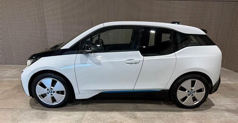 Gebraucht BMW i3 170 PS (125 kW) 2015 Blau Kleinwagen