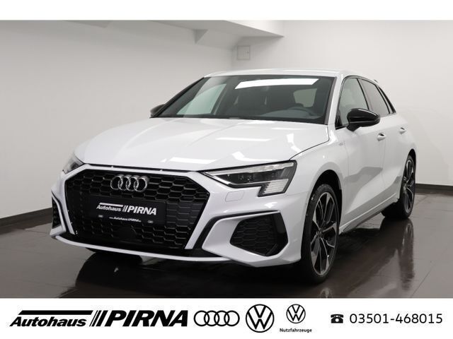 Gletscherweiß metallic Gebraucht 2023 Audi A3 Sportback S-Line Limousine | 38.920 € (Teuer) - Bild 1/1