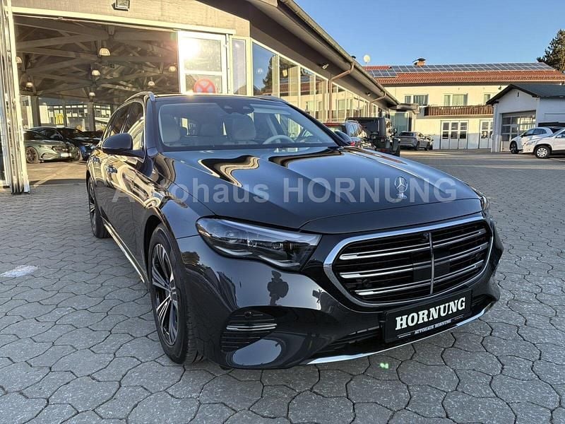 Gebraucht Mercedes E450 Exclusive 367 PS (269 kW) 2026 Metalliclack graphitgrau Limousine