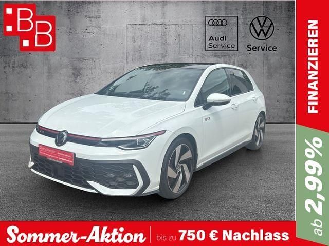 Weiss Gebraucht 2024 VW Golf VIII Pro Limousine | 36.950 € (Fairer Preis) - Bild 1/3