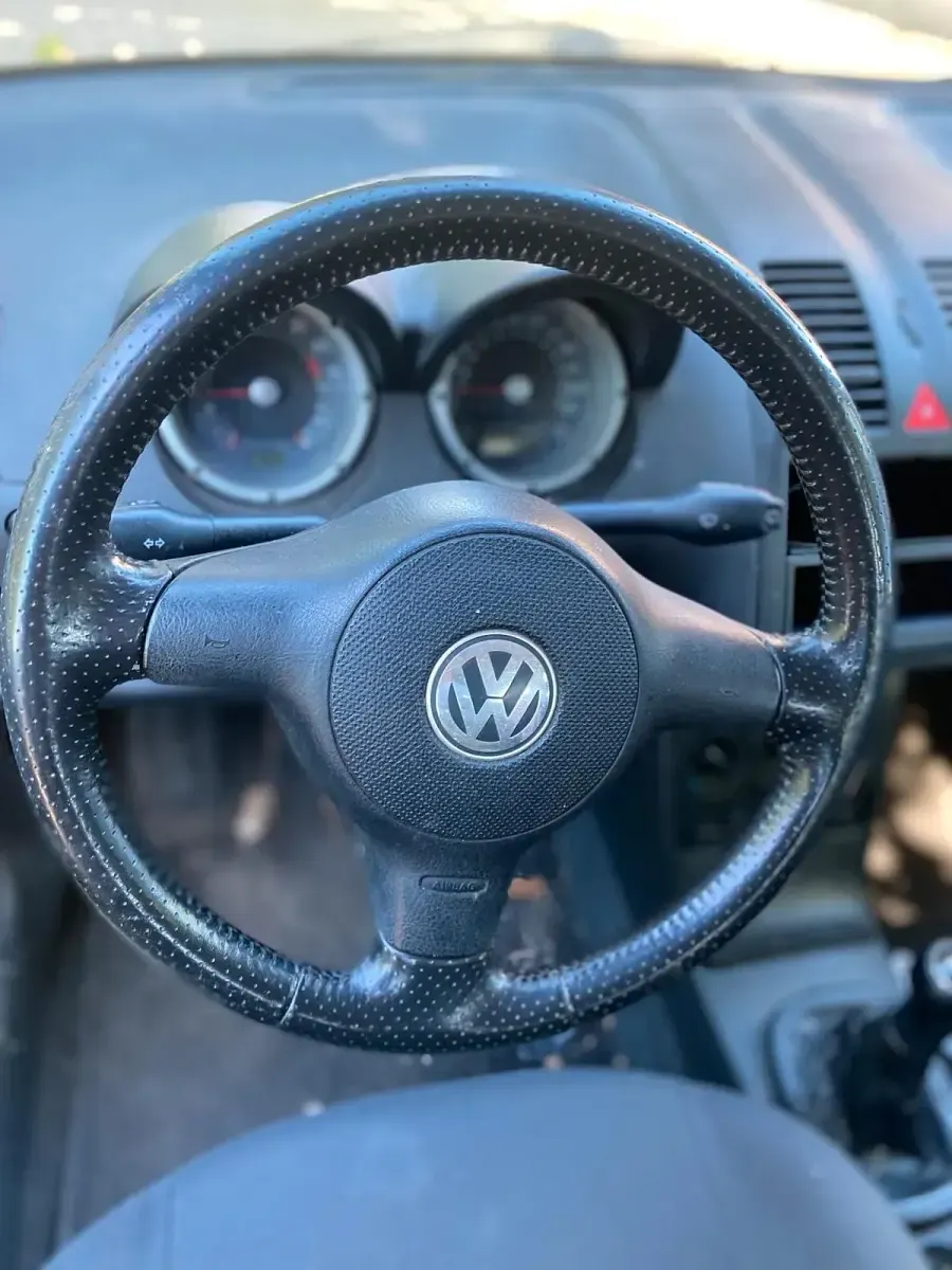 Używany VW Lupo 75 KM (55 kW) 2003 Srebrny Hatchback