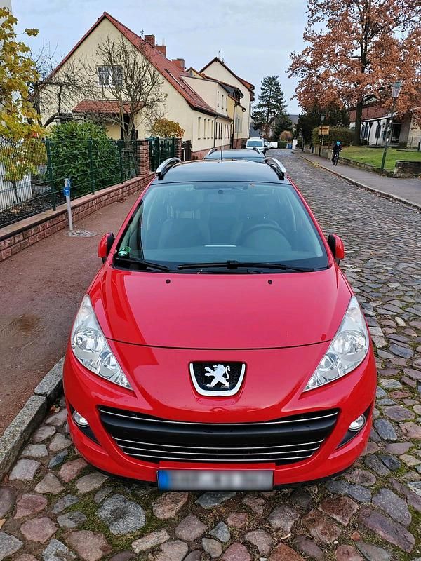 Gebraucht Peugeot 207 120 PS (88 kW) 2012 Rot Kombi
