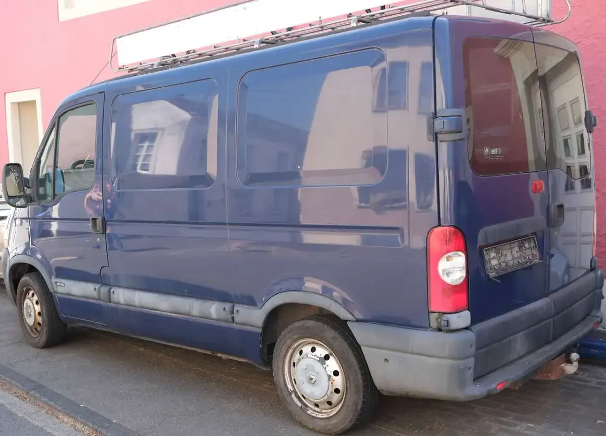 Gebraucht Renault Master 99 PS (72 kW) 2004 Blau Van