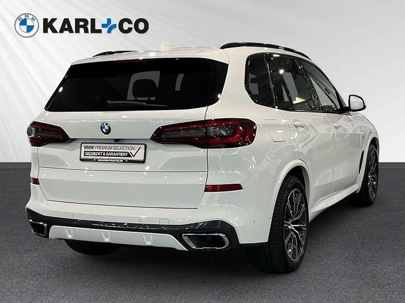 Gebraucht BMW X5 M Sport 286 PS (210 kW) 2022 Weiss SUV
