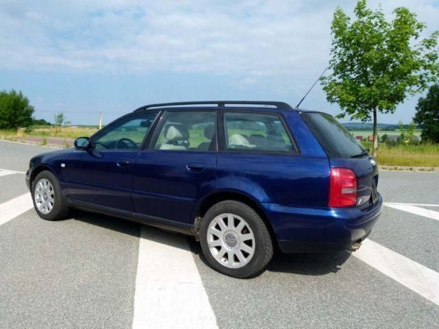 Gebraucht Audi A4 150 PS (110 kW) 2001 Blau metallic Kombi
