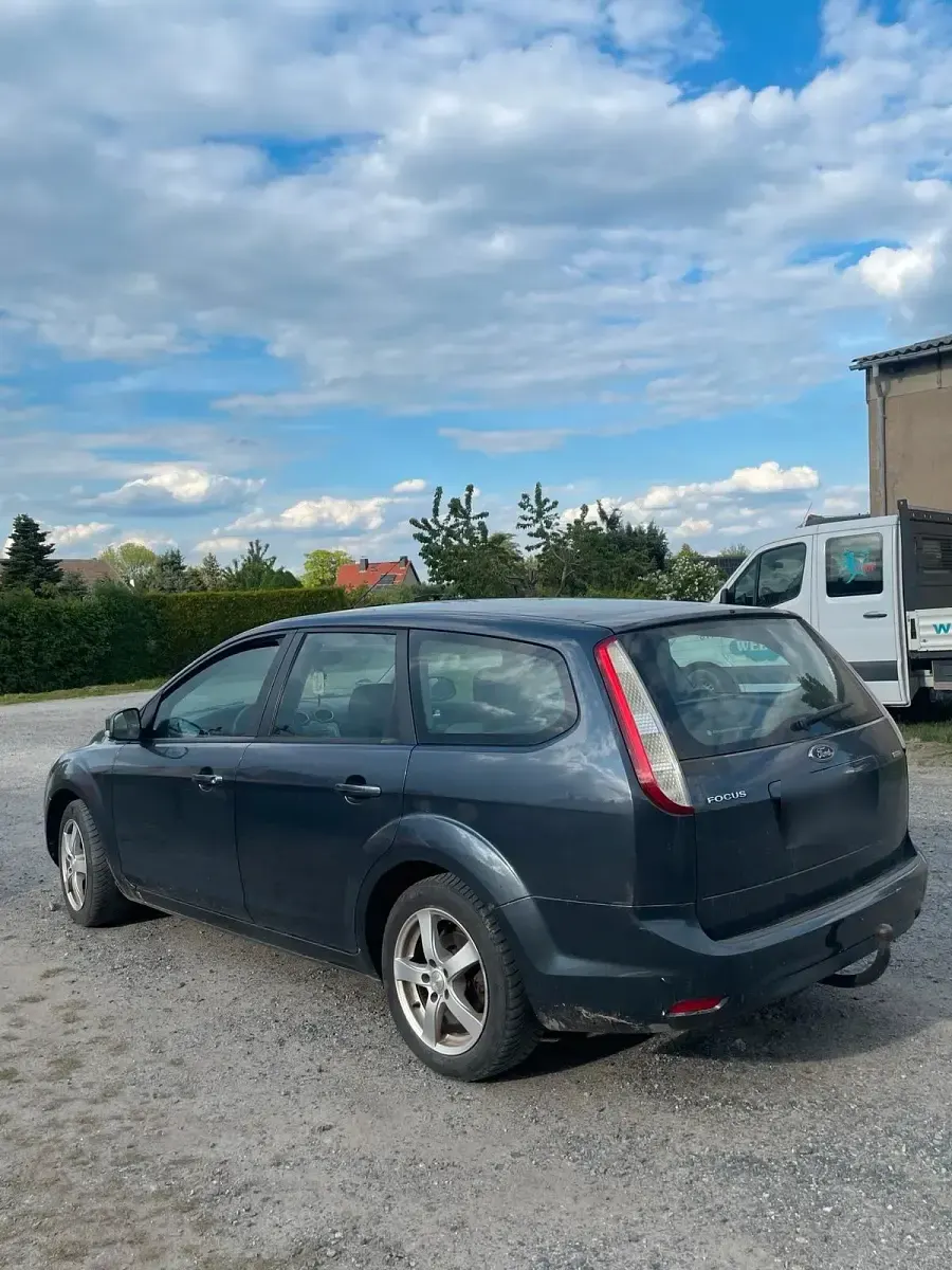 Brugt Ford Focus 90 HK (66 kW) 2009 Grå Stationcar
