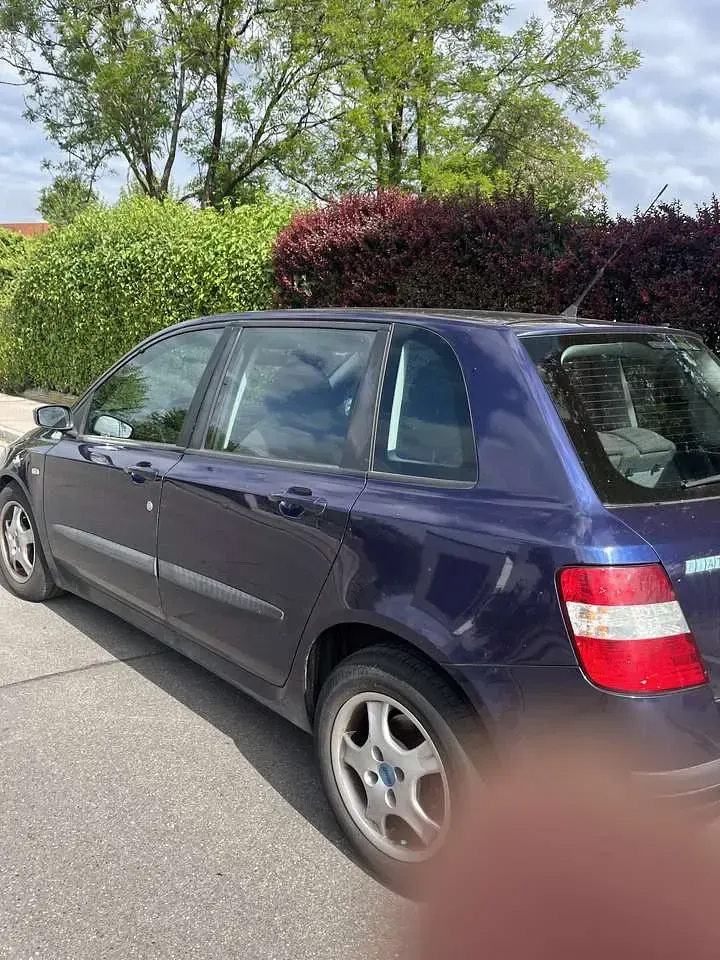 Gebraucht Fiat Stilo Dynamic 103 PS (75 kW) 2010 Limousine