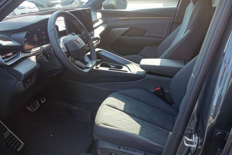 Neu Cupra Terramar VZ 265 PS (194 kW) 2025 Grau SUV