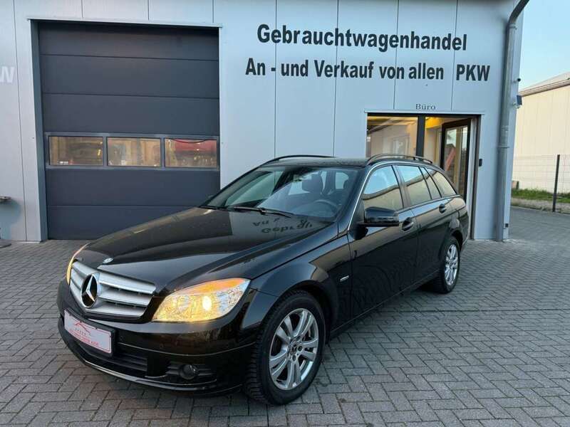 Schwarz Gebraucht 2010 Mercedes C200 Kombi | 7.500 € (Etwas zu teuer) - Bild 1/4
