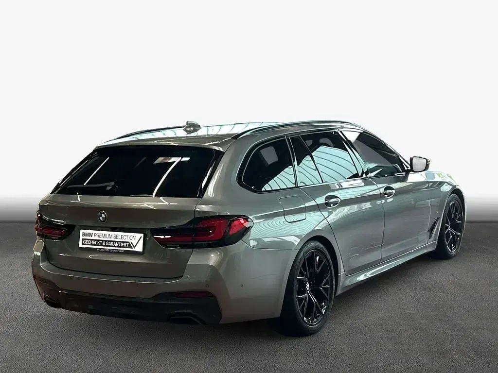 Gebraucht BMW 540 M Sport 340 PS (250 kW) 2023 Grau Kombi