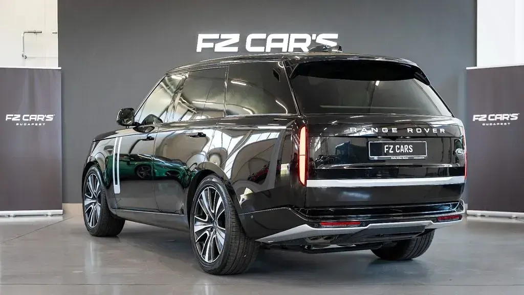 Gebraucht Land Rover Range Rover First Edition 530 PS (389 kW) 2023 Schwarz SUV