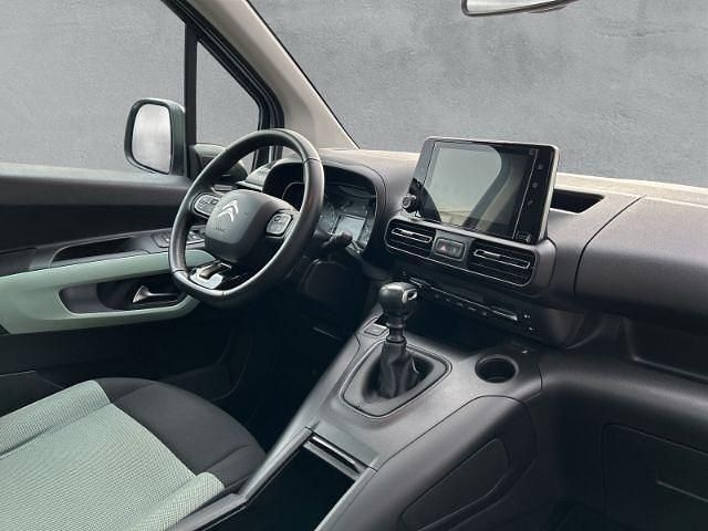 Gebraucht Citroën Berlingo Shine 110 PS (80 kW) 2019 Lack weiss banquise/typ aussen Van / Kleinbus