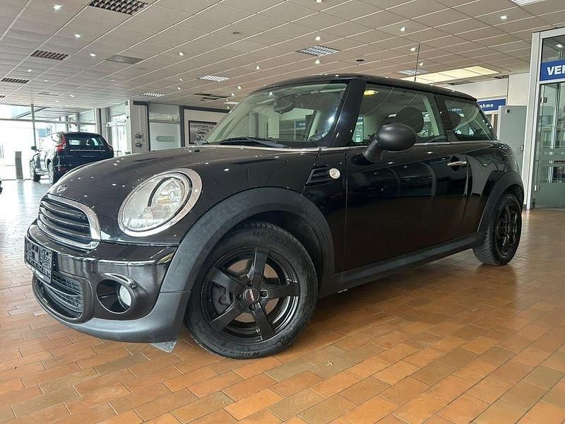 Schwarz Gebraucht 2011 Mini ONE Kleinwagen | 6.390 € (Etwas zu teuer) - Bild 1/4