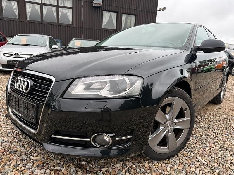 Gebraucht Audi A3 Sport 140 PS (102 kW) 2011 Schwarz Kleinwagen