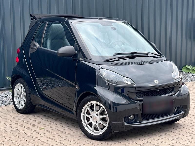 Schwarz Gebraucht 2011 Smart ForTwo Cabrio Cabrio | 4.290 € (Guter Preis) - Bild 1/4