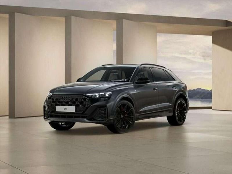 Neu Audi Q8 Ambiente 286 PS (210 kW) 2025 Grau SUV