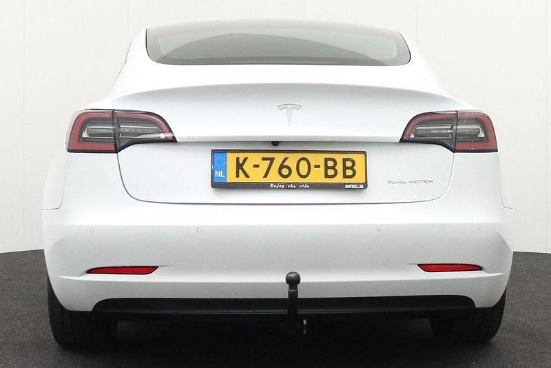 Gebraucht Tesla Model 3 158 kW (215 PS) 2020 Weiß Limousine