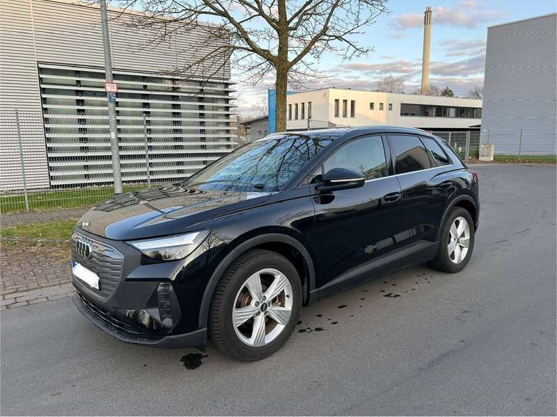 Gebraucht 2022 Audi Q4 e-tron SUV | 27.900 € (Fairer Preis) - Bild 1/4