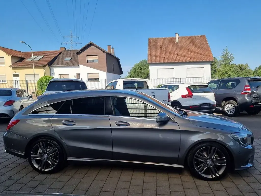 Gebraucht Mercedes CLA220 Sport 177 PS (130 kW) 2015 Grau Limousine