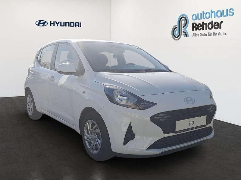 Neu Hyundai i10 Select 63 PS (46 kW) 2025 Atlas white Kleinwagen