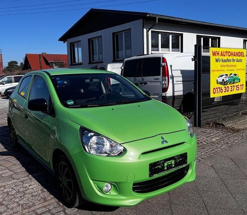 Gebraucht Mitsubishi Space Star Plus 71 PS (52 kW) 2014 Grün Van / Kleinbus