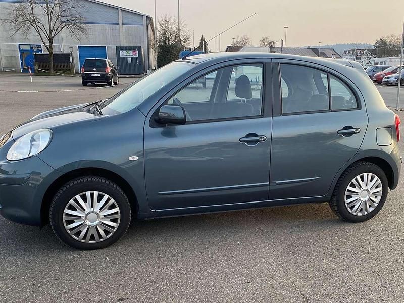 Gebraucht Nissan Micra Acenta 80 PS (58 kW) 2011 Grau Kleinwagen