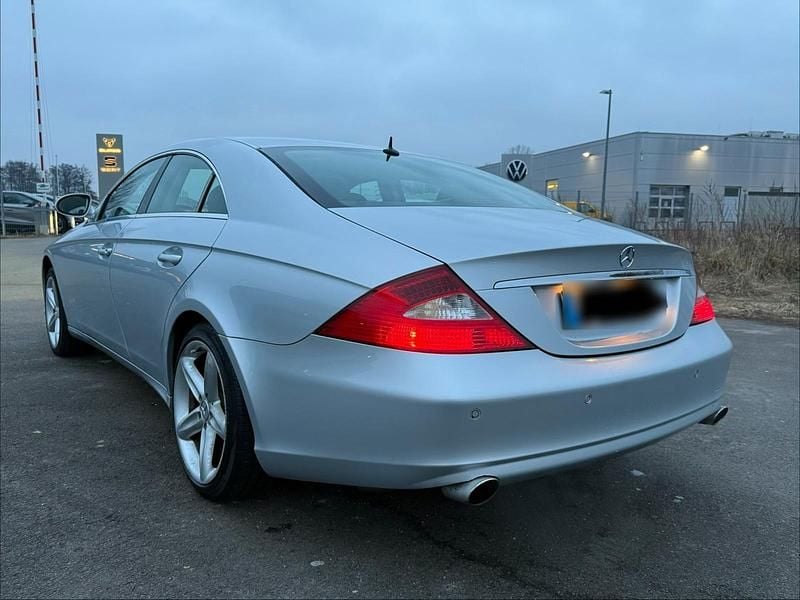 Gebraucht Mercedes CLS350 272 PS (200 kW) 2004 Silber Limousine