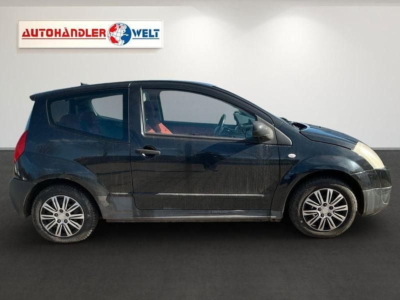 Gebraucht Citroën C2 Comfort 73 PS (53 kW) 2004 Schwarz Kleinwagen